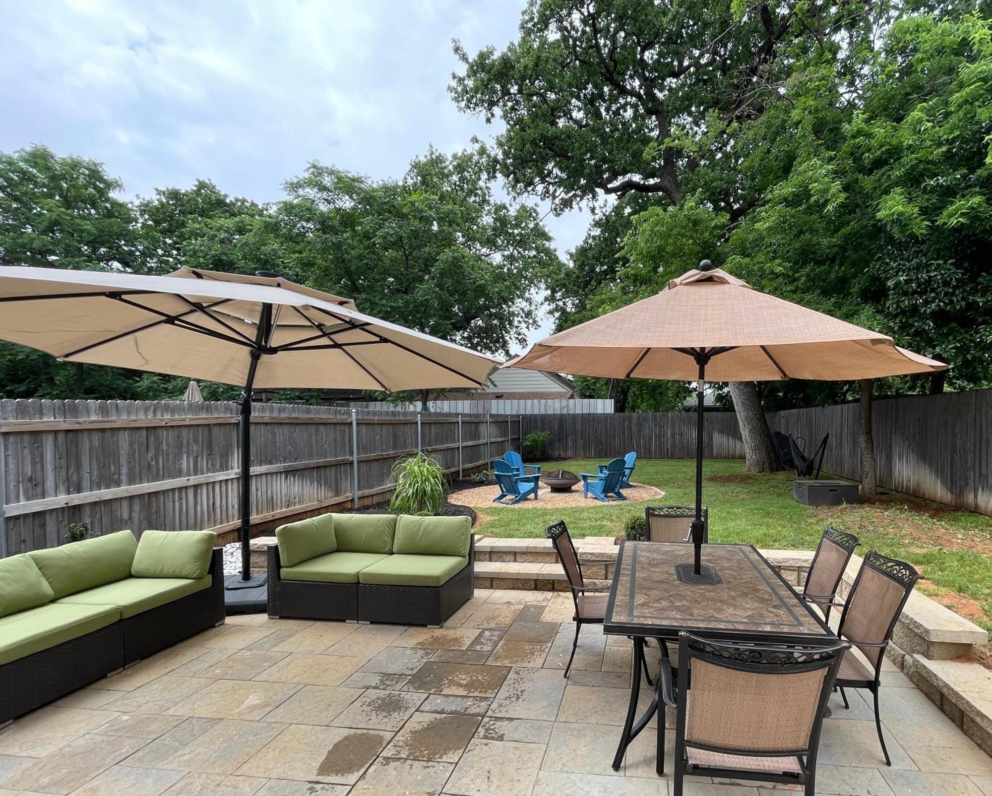Stylish Townhome Near At&T Stadium, Globe Life, Six Flags & More Арлингтон Экстерьер фото